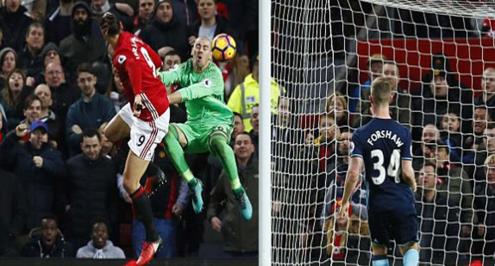 بالفيديو.. الحكم يلغي هدفا صحيحا لإبراموفيتش